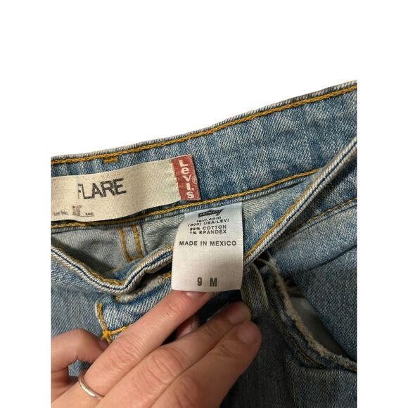 Levi’s 519 Flare Light Wash Size 9 Y2K Capsule 70’s Retro Vibes - Picture 6 of 12